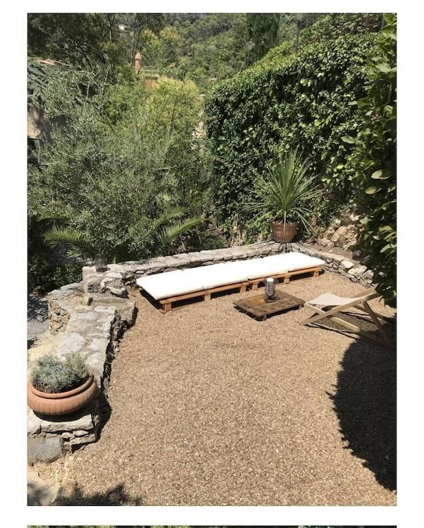 Vila La Cadelle Cotignac Exteriér fotografie