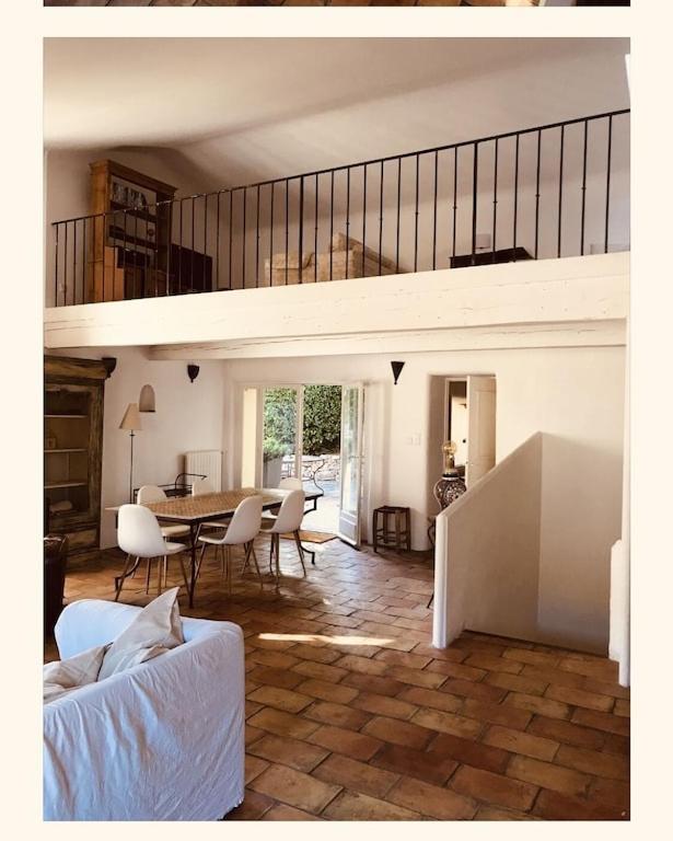 Vila La Cadelle Cotignac Exteriér fotografie